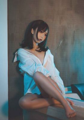 被闺蜜男朋友强肉_BD英语超清免费观看